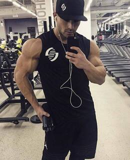 Антон — фото 4