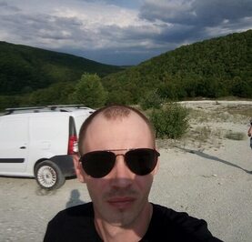 Женя